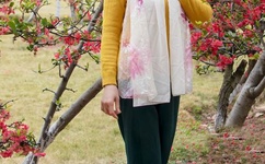 夹震蛋惩罚走绳乳夹SM女